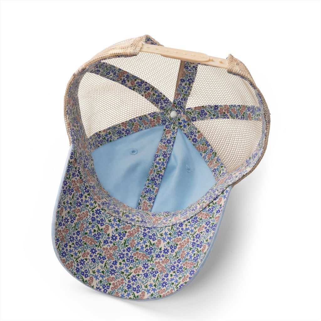 Brazil Women's Washed Mesh-Back Cap